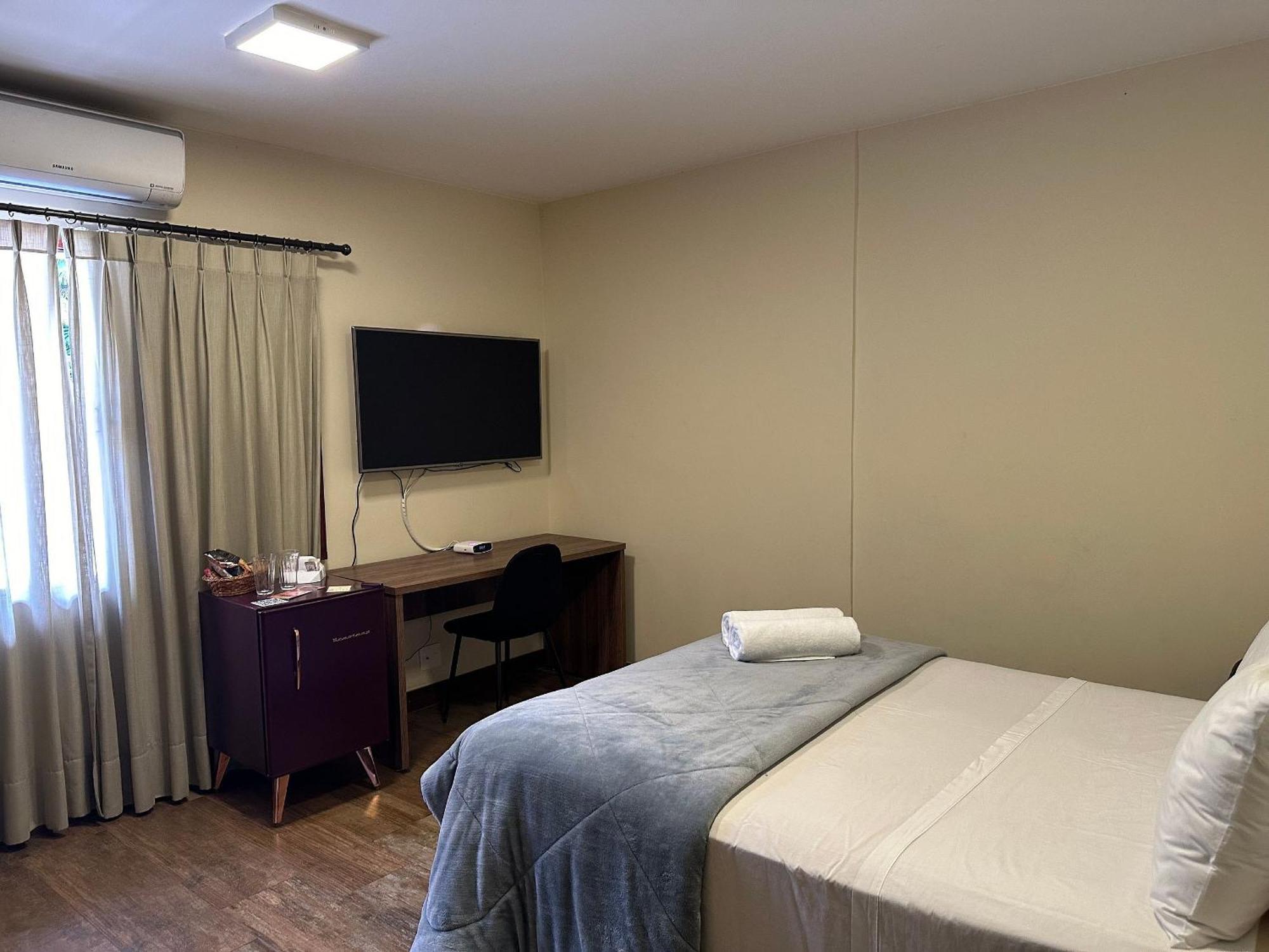 特雷索波利斯 Chacara Comary酒店 外观 照片